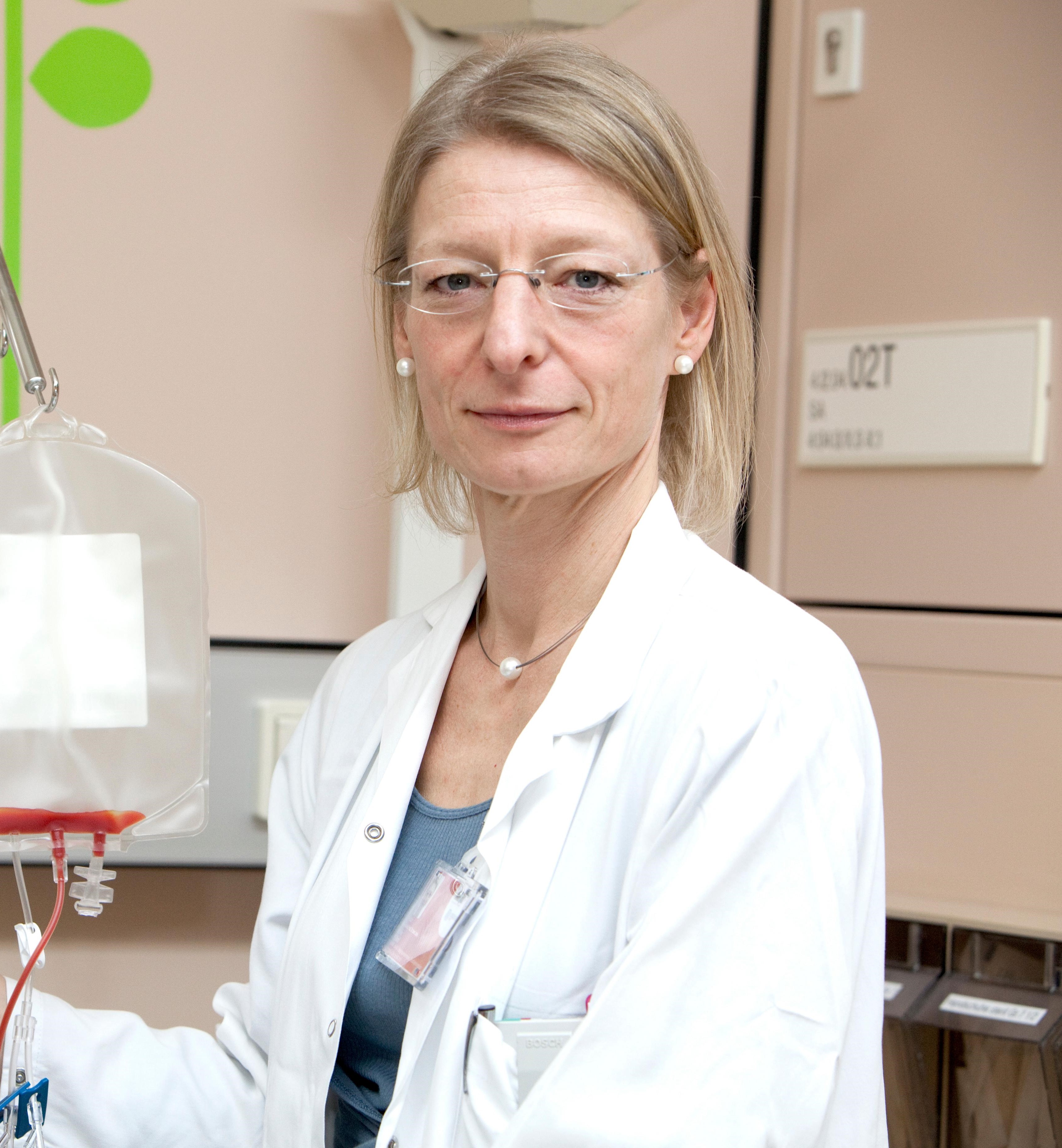 Prof Nina Worel